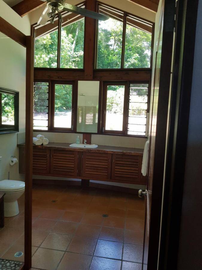Daintree Holiday Homes - Yurara Cow Bay Exterior photo